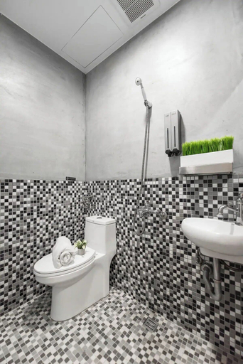 Bathroom 4, At Home Hotel Zhongshan, Taipei City