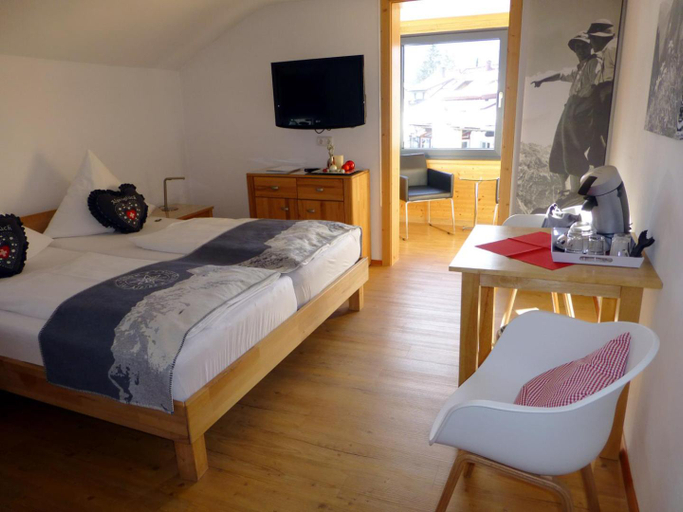 Bedroom 3, Hotel Engel, Oberallgäu