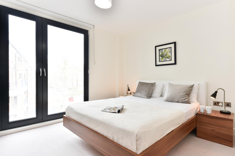 Others 5, Central Apartments, London