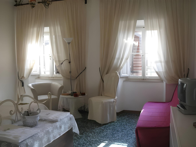 Others 4, Affittacamere Casa Delle Rose, Arezzo