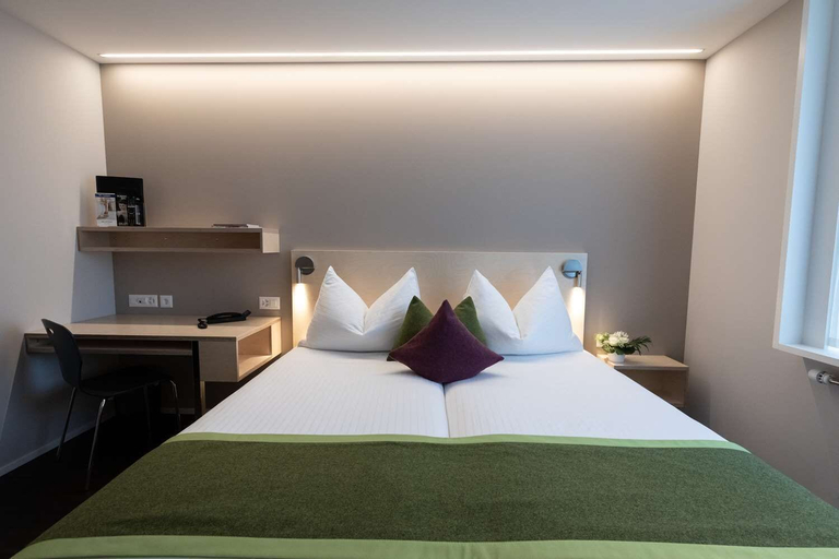 Bedroom 9