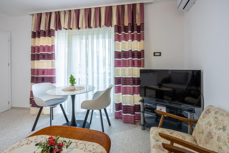 Others 3, Villa Lucia 2, Crikvenica