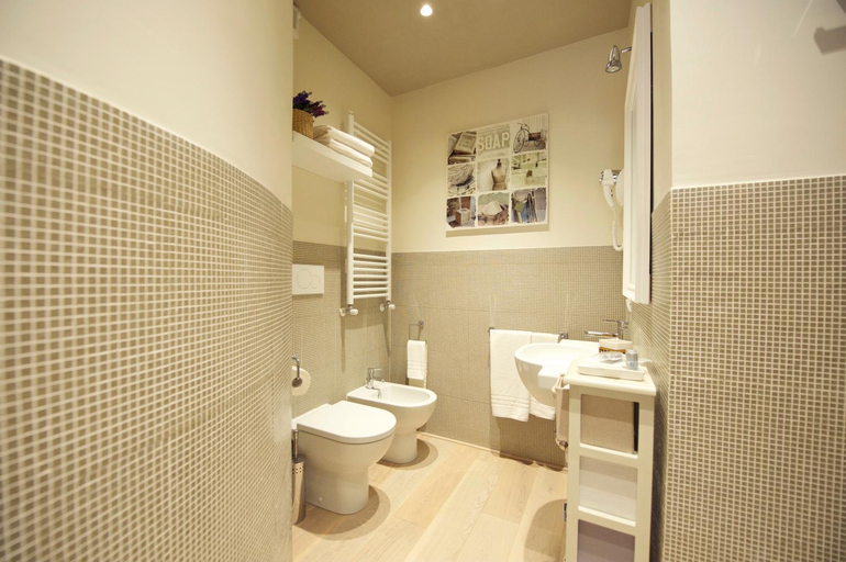 Bathroom 3, Time Lapse Vatican Guesthouse, Roma