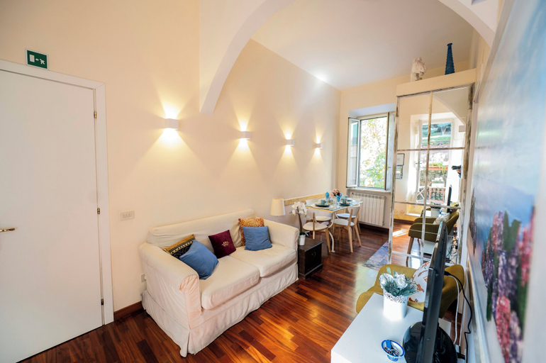 Others 5, Colosseum 2Br Elegance And Charm , Rome