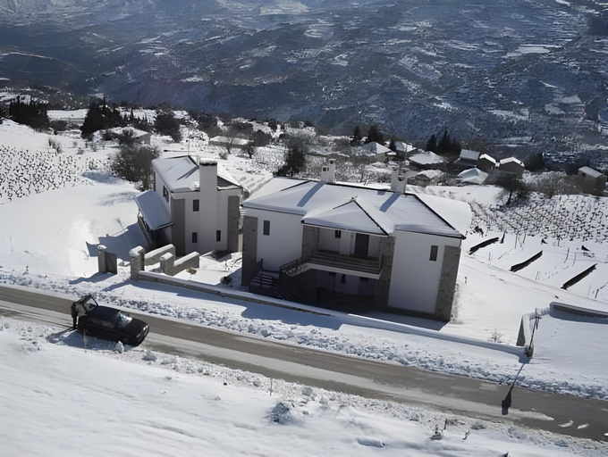 Others 4, Guesthouse Diochri, Peloponnese