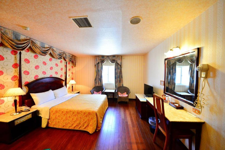 Others 4, Paiwei Motel, Tainan