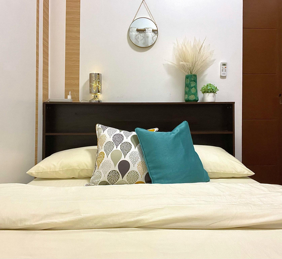 Bedroom 3, Althea’s Cozy Room (Good for 1 - 2 Pax Only), Las Piñas