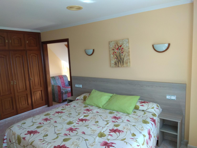 Others 4, Hostal Brisa do mar, Pontevedra