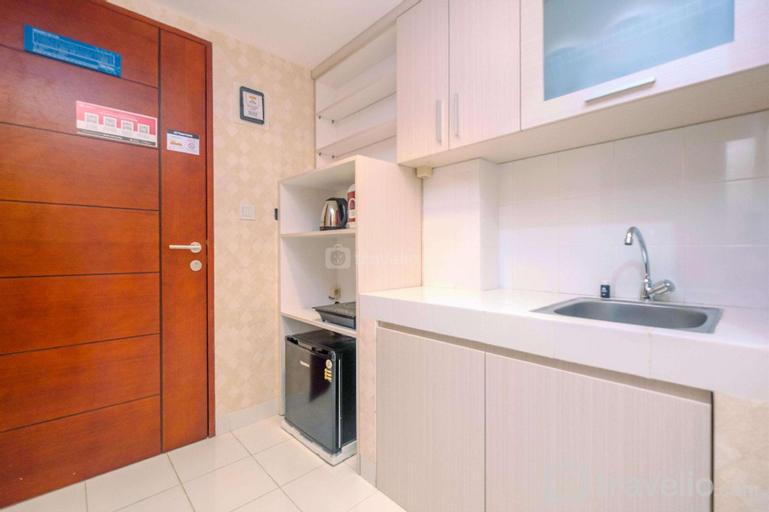 Dining Room, New Furnished Studio Kaliana Apartment By Travelio, Bogor