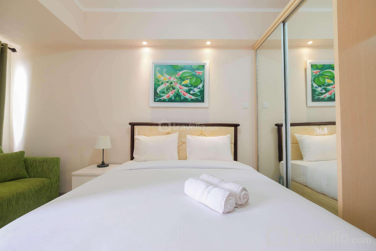 Bedroom 5, Comfy Studio The Oasis Cikarang Apt By Travelio, Cikarang
