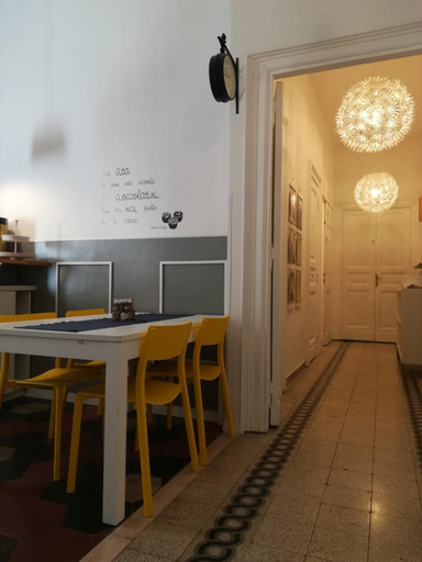 Food & Drinks 4, MiRhome Guesthouse, Roma