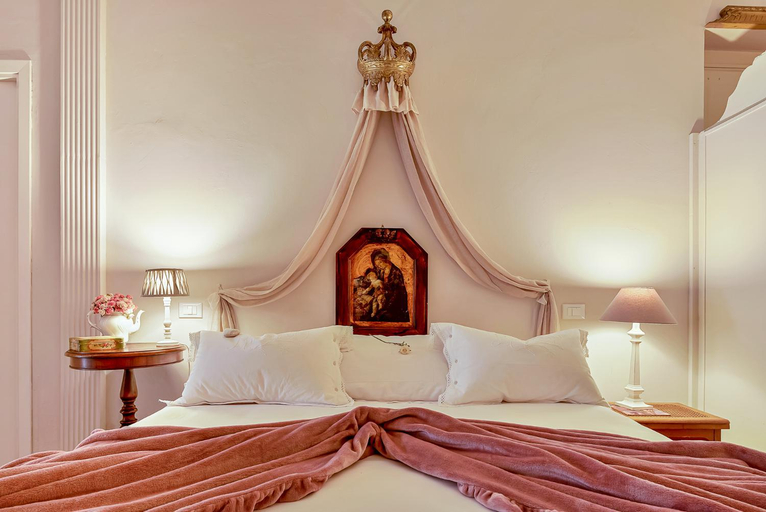 Bedroom 2, Suite Royal, La Spezia