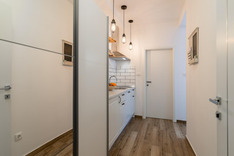 Others 4, Adriatic Apartments, Split