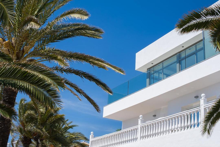 Exterior & Views 1, El Oceano Beach Hotel Adults Only Recommended, Málaga