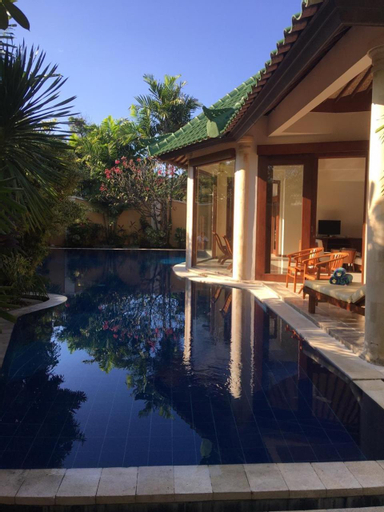 Swimming Pool 2