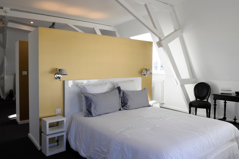 Others 3, Chambres d'Hotes Les Tilleuls, Charente