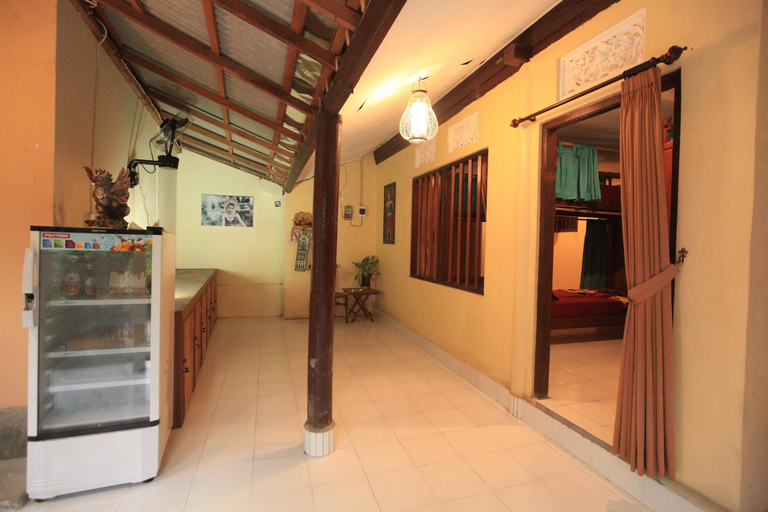 Others 4, Liang House and Hostel, Gianyar