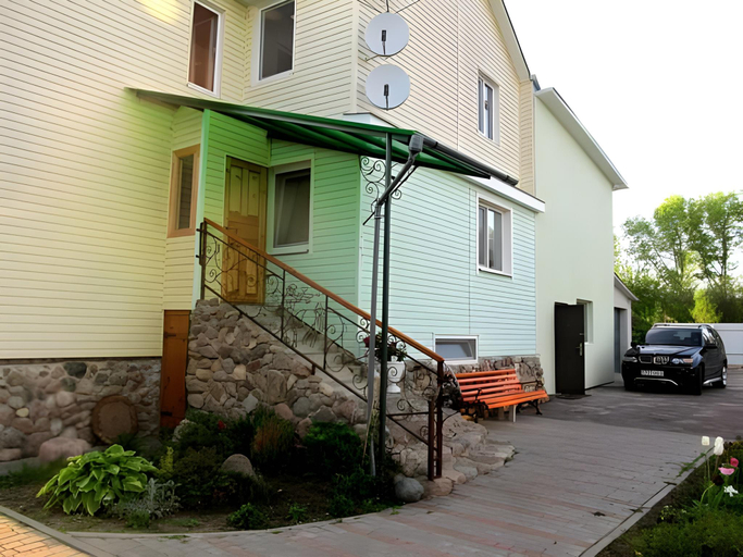 Others 5, Kentavr Hotel, Polatsak