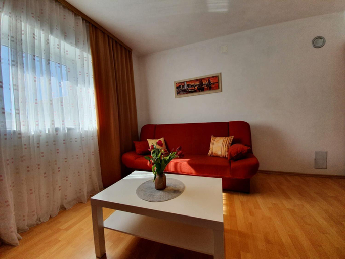 Others 4, Private Accommodation Kanegra, Umag