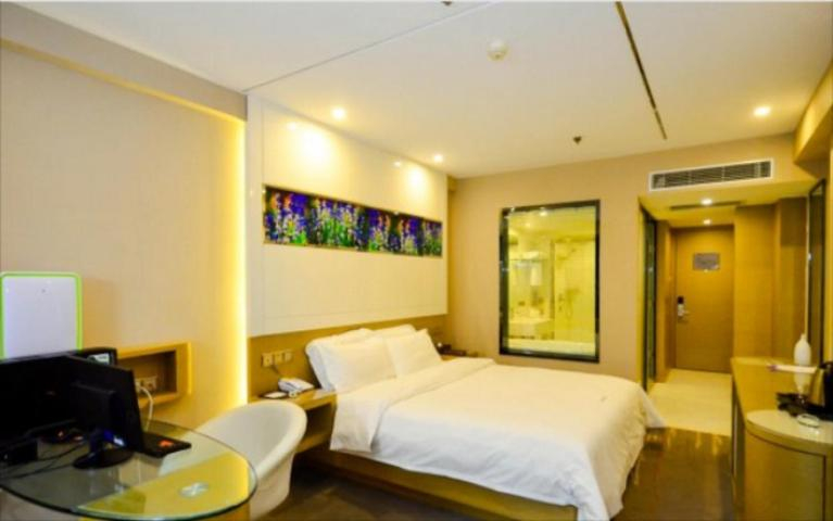Bedroom 23