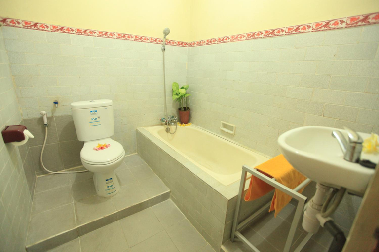 Bathroom 5, Liang House and Hostel, Gianyar