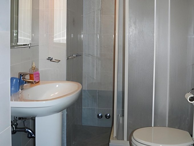 Bathroom 3, Casa Cleo, Rome