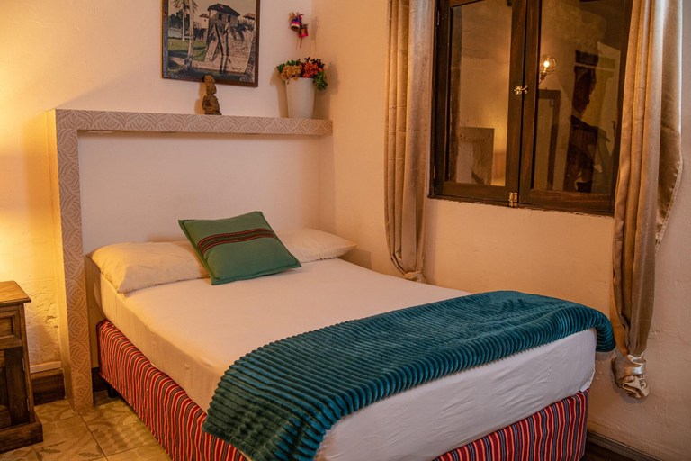 Bedroom 3, Nikikot Hotel and Hostal Food & Drink, Antigua Guatemala