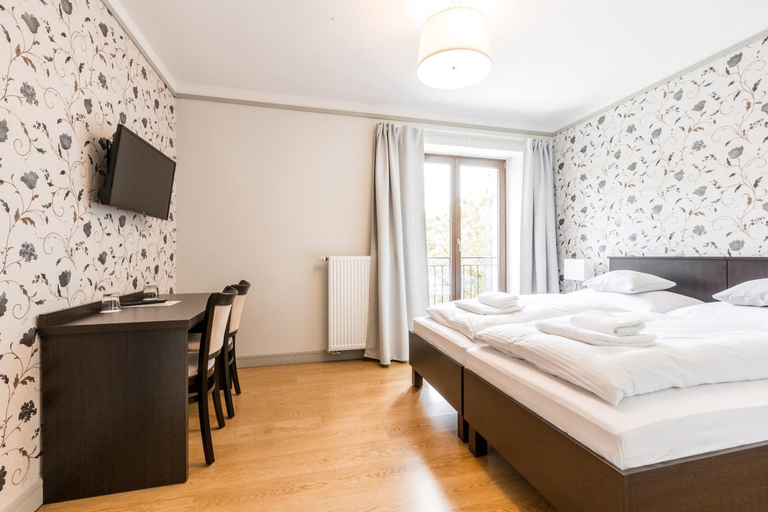 Bedroom 3, Hotel Mandat, Praha - západ