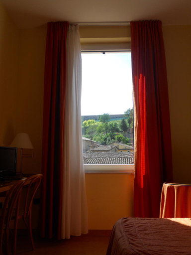 Bedroom, Albergo Italia, Pesaro E Urbino