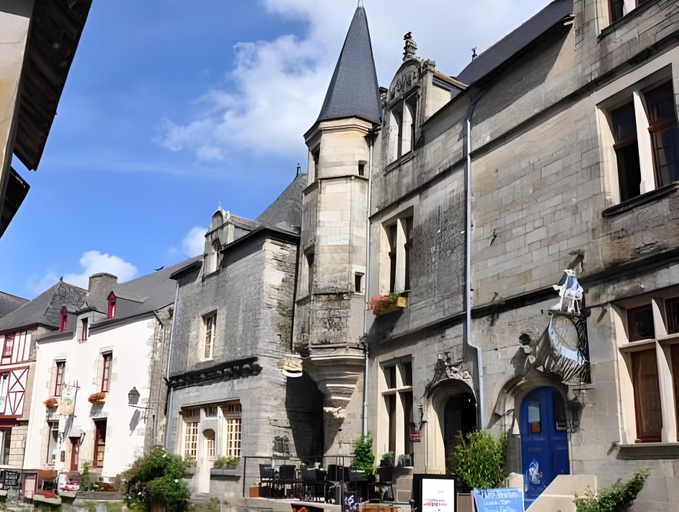 Others 5, La Tour du Lion, Morbihan