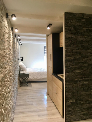 Bedroom 28