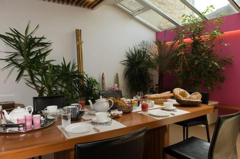 Others 5, Chambres d'Hotes Les Tilleuls, Charente