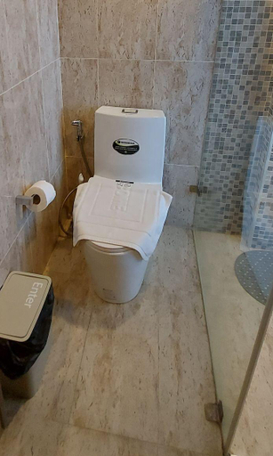 Bathroom 4, Grand Avenue Pattaya, 2 br, 2 baths, Pool-view, Pattaya