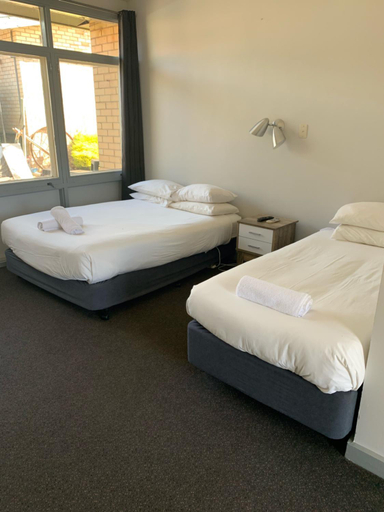 Bedroom 3, HOPETOUN COMMUNITY HOTEL MOTEL, Yarriambiack - North