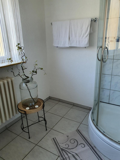 Bedroom 3, Pension Waldschloß, Holzminden