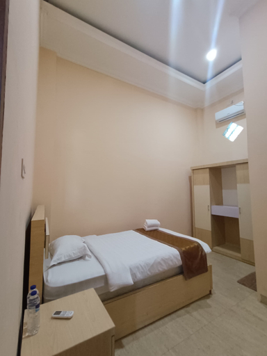 Binamu Hotel Syariah Jeneponto Room Type - Deluxe Single