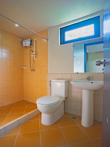 Bathroom 5