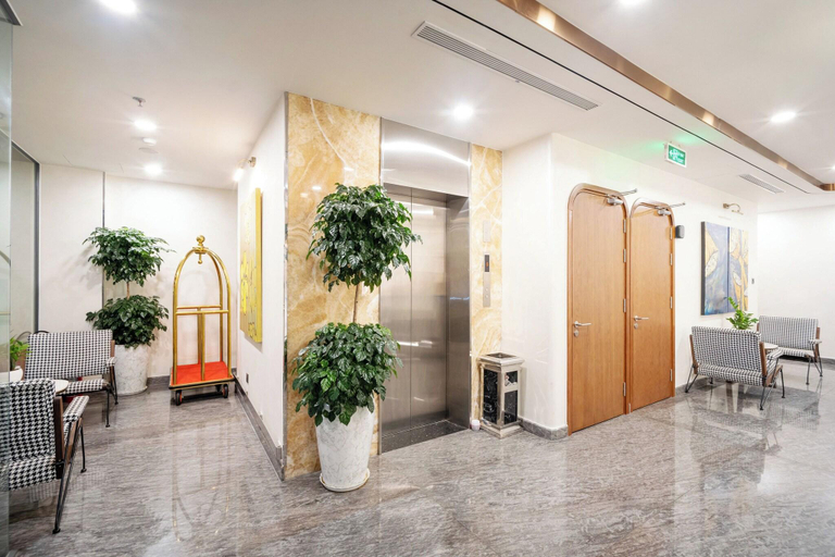 Public Area, Hato Saigon Hotel & Rooftop, District 1