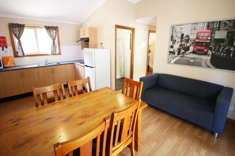 Dining Room 7