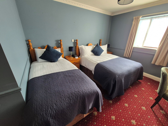 Bedroom 2, The Royal Hotel Arklow
