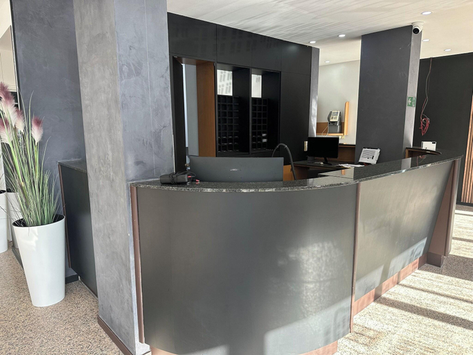 Public Area 2, Hotel Galaxy, Bruxelles