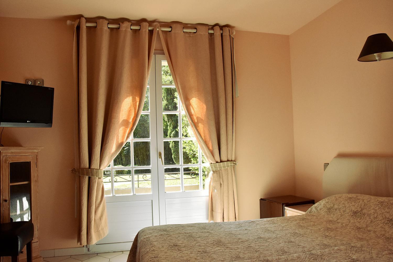 Bedroom, Hotel Les Mazets Des Roches, Bouches-du-Rhône