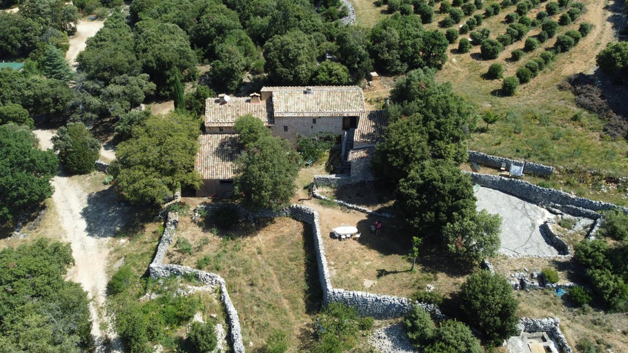 Others 4, Le Jas des aiguiers, Vaucluse