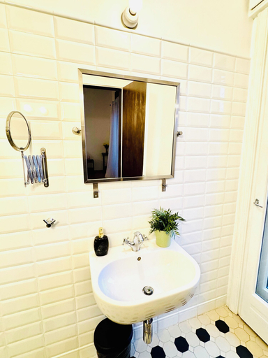 Bathroom 2, University Square Studio, Municipiul Bucuresti