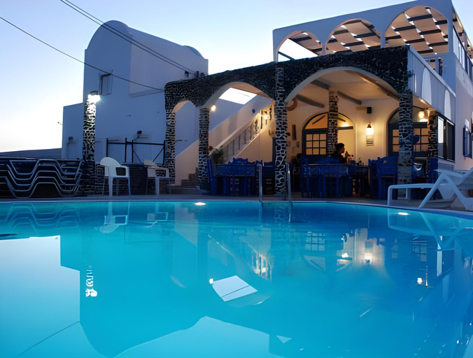 Sport & Beauty 2, Honeymoon Beach Studios, South Aegean