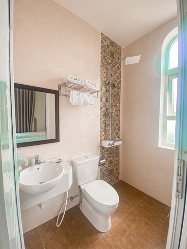 Bathroom 6