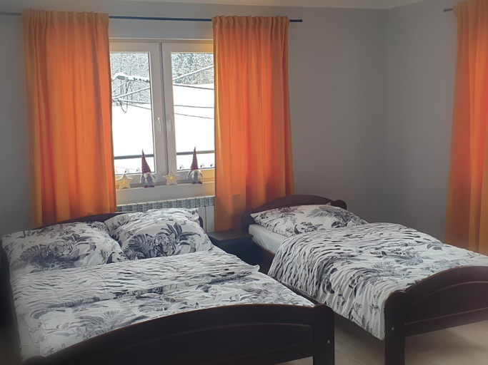 Others 2, Noclegi w gorcach, Nowy Targ