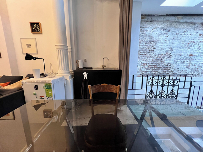 Others 4, Chic Comfortable Loft and Natural Light, Bruxelles