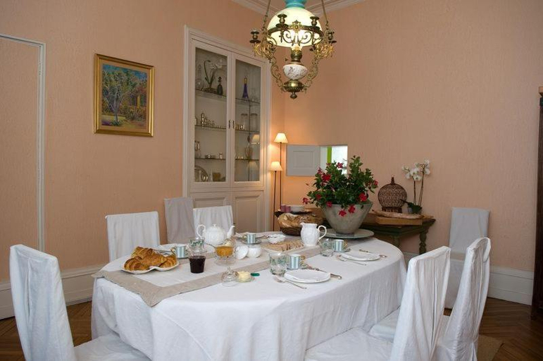 Others 4, Chambres d'Hotes Les Tilleuls, Charente
