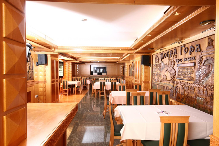 Food & Drinks 5, Konaciste Osmica, Užice